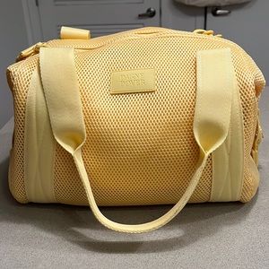 Medium Landon carryall
